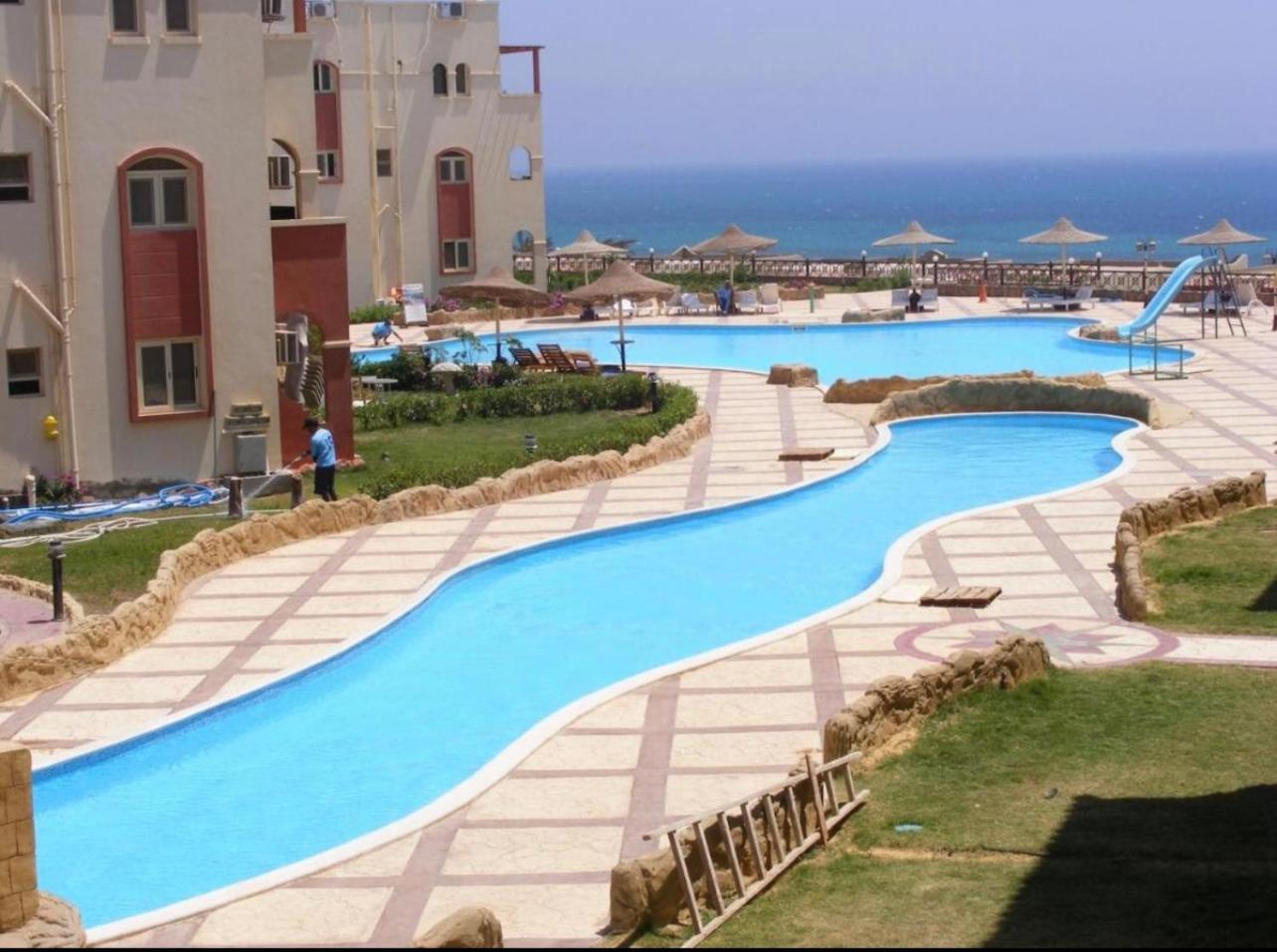 La Sirena Double Room With Mountain View, Families And Couples Only, Extra Of 150 Egyptian Pounds Per Person Per Stay ,To Be Paid To The Resort Ain Soukhna Exteriér fotografie